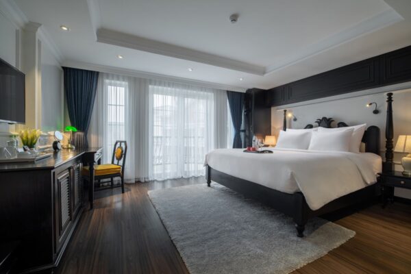 MBHS – Premier Deluxe Double Balcony
