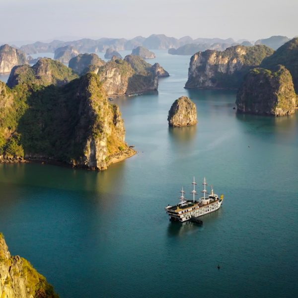 Dragon Legend 2 Day 1 Night Cruise
