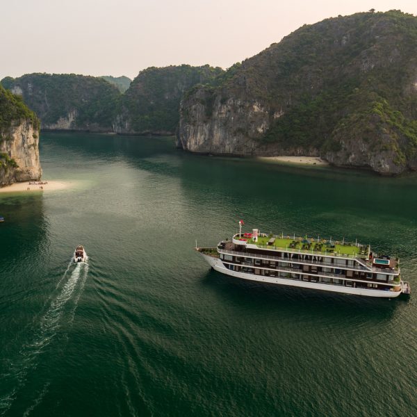 La Casta Daily Cruise